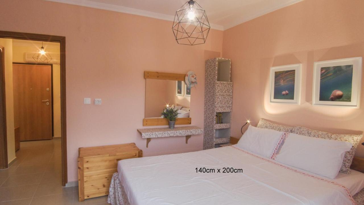 Medusa Beach Apartment, Аспровалта Екстер'єр фото
